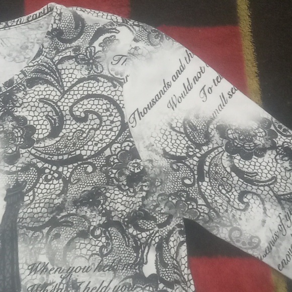 COPY - Alia eiffel tower patterned shirt - Picture 5 of 9